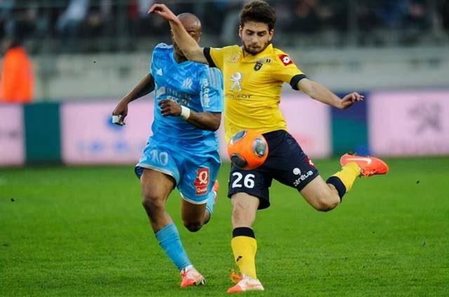 亚眠队实力强劲,连续多场比赛保持不败,实力不容小觑的简单介绍 亚眠队实力强劲,连续多场比赛保持不败,实力不容小觑的简单介绍