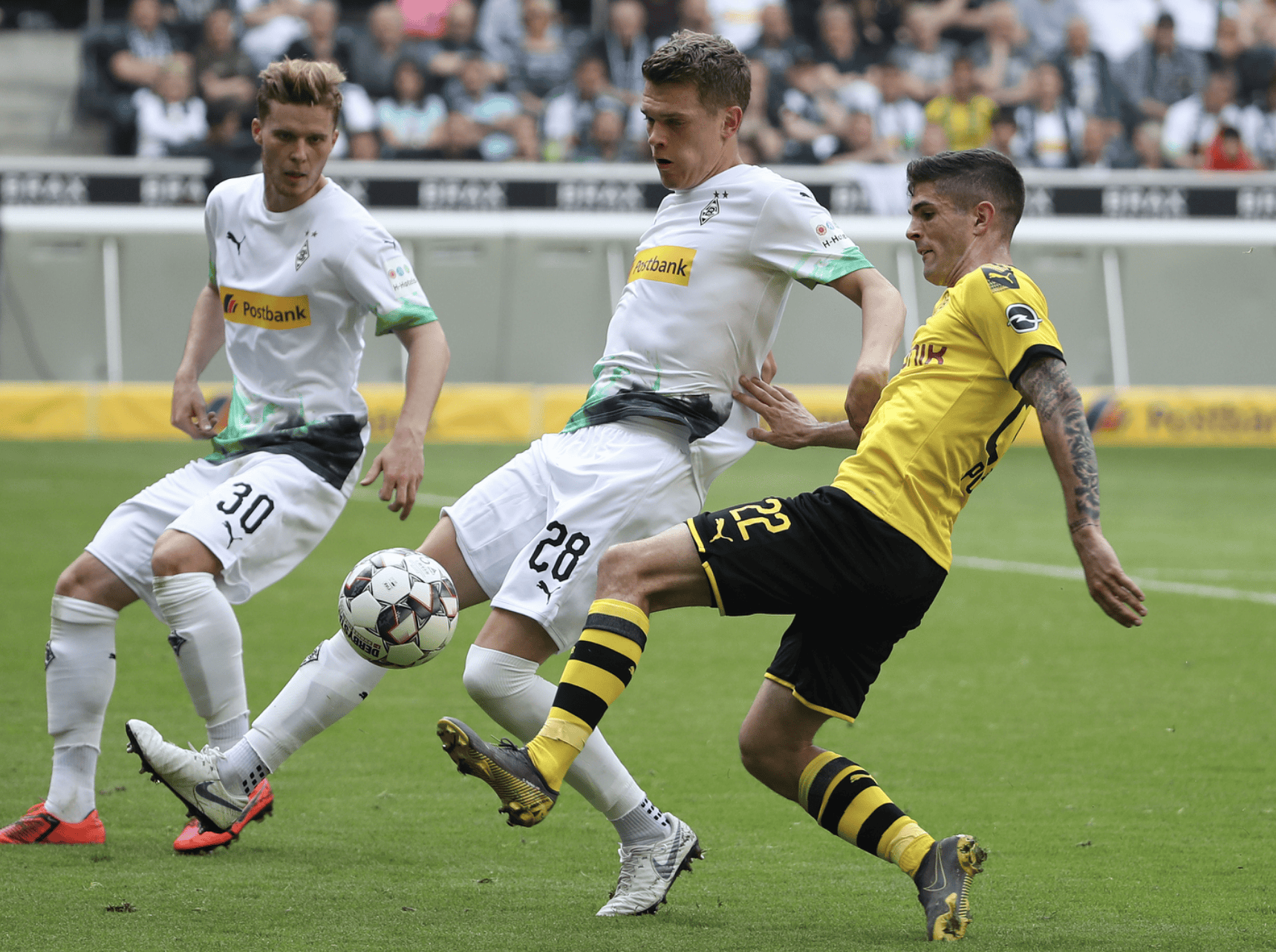 包含门兴格拉德巴赫客场逆转胜利,喜获三分的词条 包含门兴格拉德巴赫客场逆转胜利,喜获三分的词条