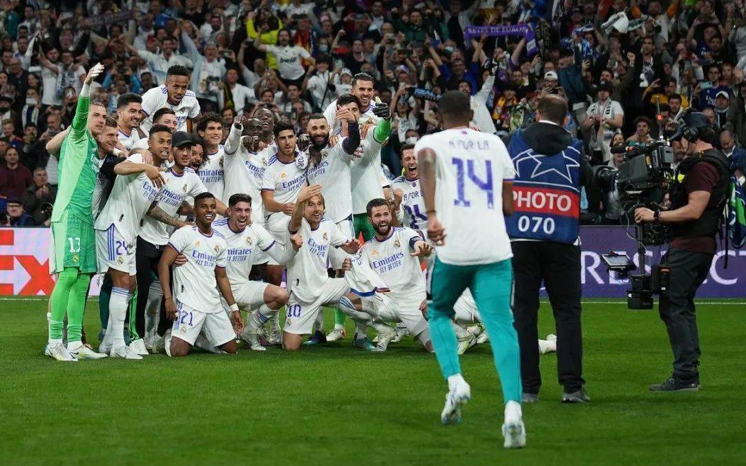 开云体育入口-关于惊险之战！球队在绝境中逆袭获胜的信息