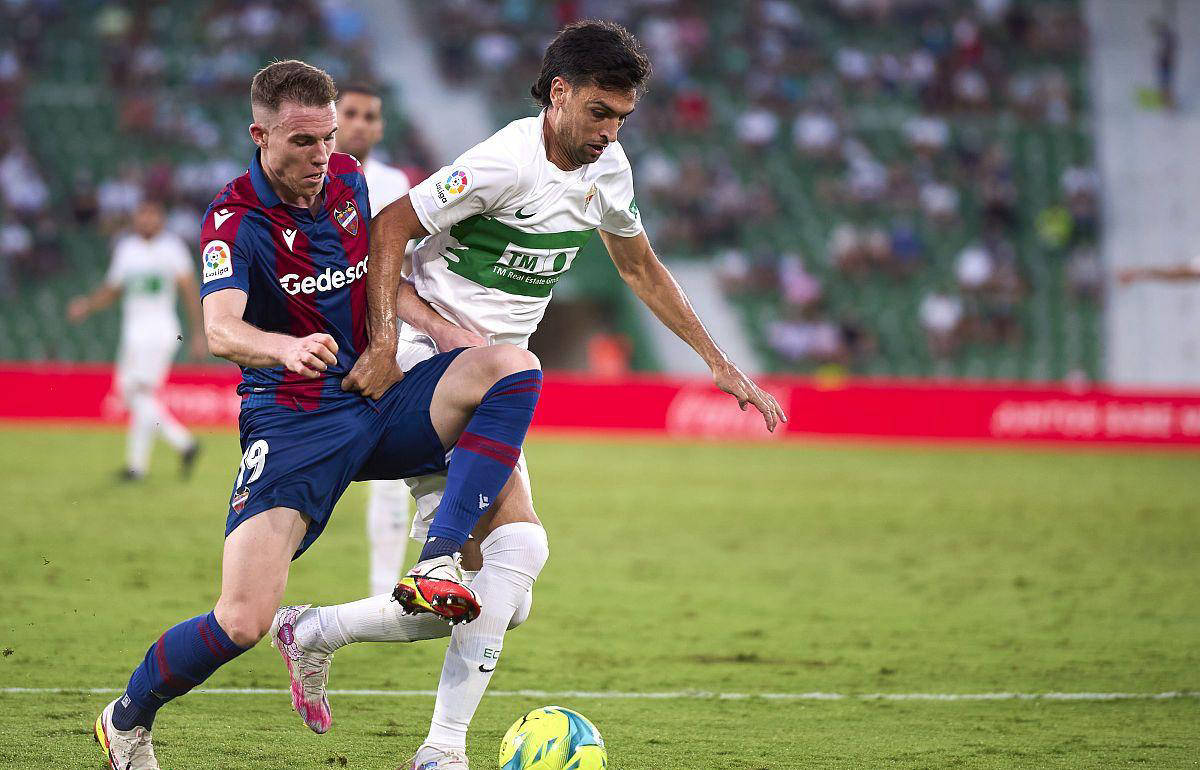 开云体育登录-关于热那亚大胜对手，提升保级希望的信息