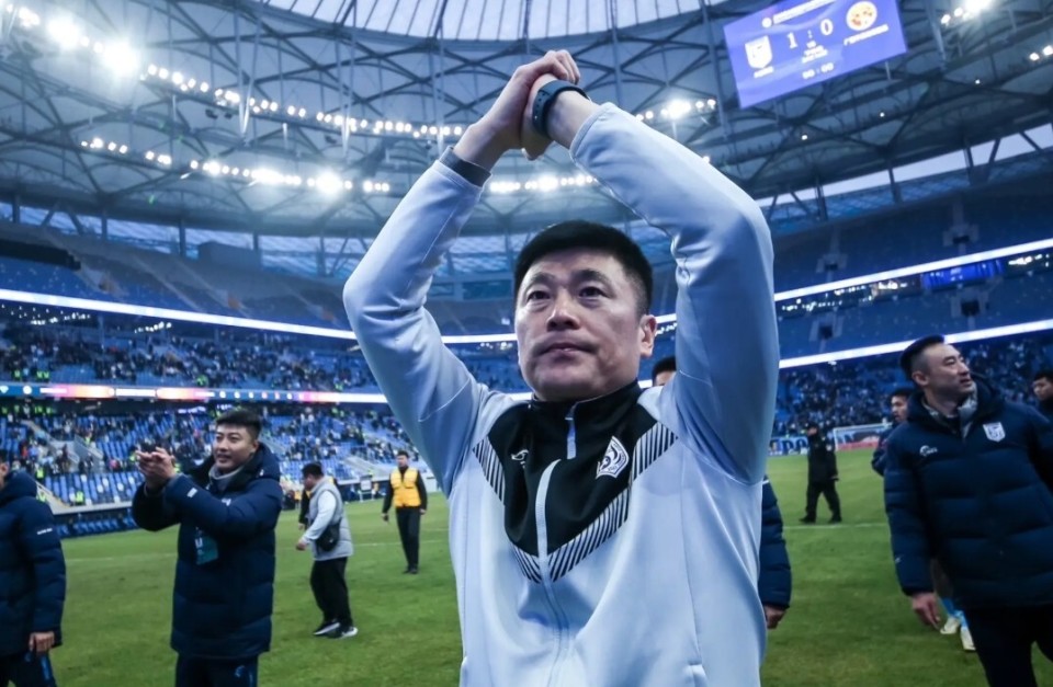 开云体育在线-包含大连董家埂主帅雪中送炭，为球队调整的词条