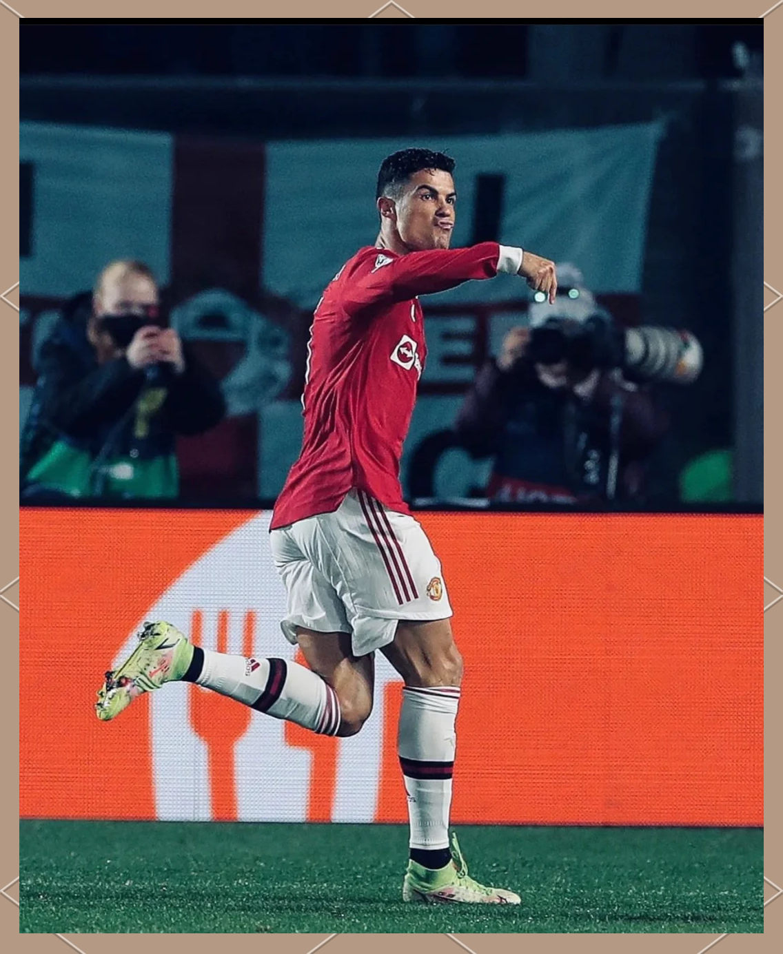 开云下载-包含曼联主场胜亚特兰大，霸气晋级的词条