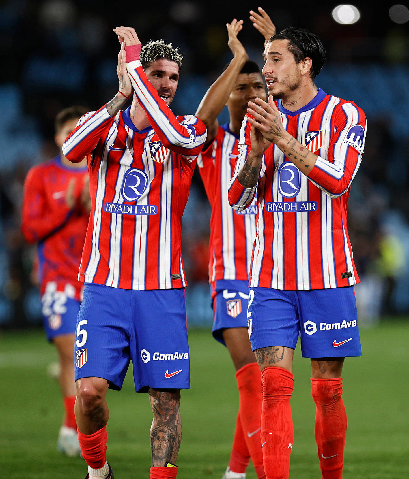 开云体育在线-马德里德比激烈对决，双方实力相当