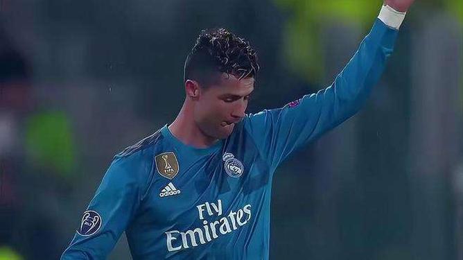 足球明星在比赛中发挥了核心作用 足球明星在比赛中发挥了核心作用