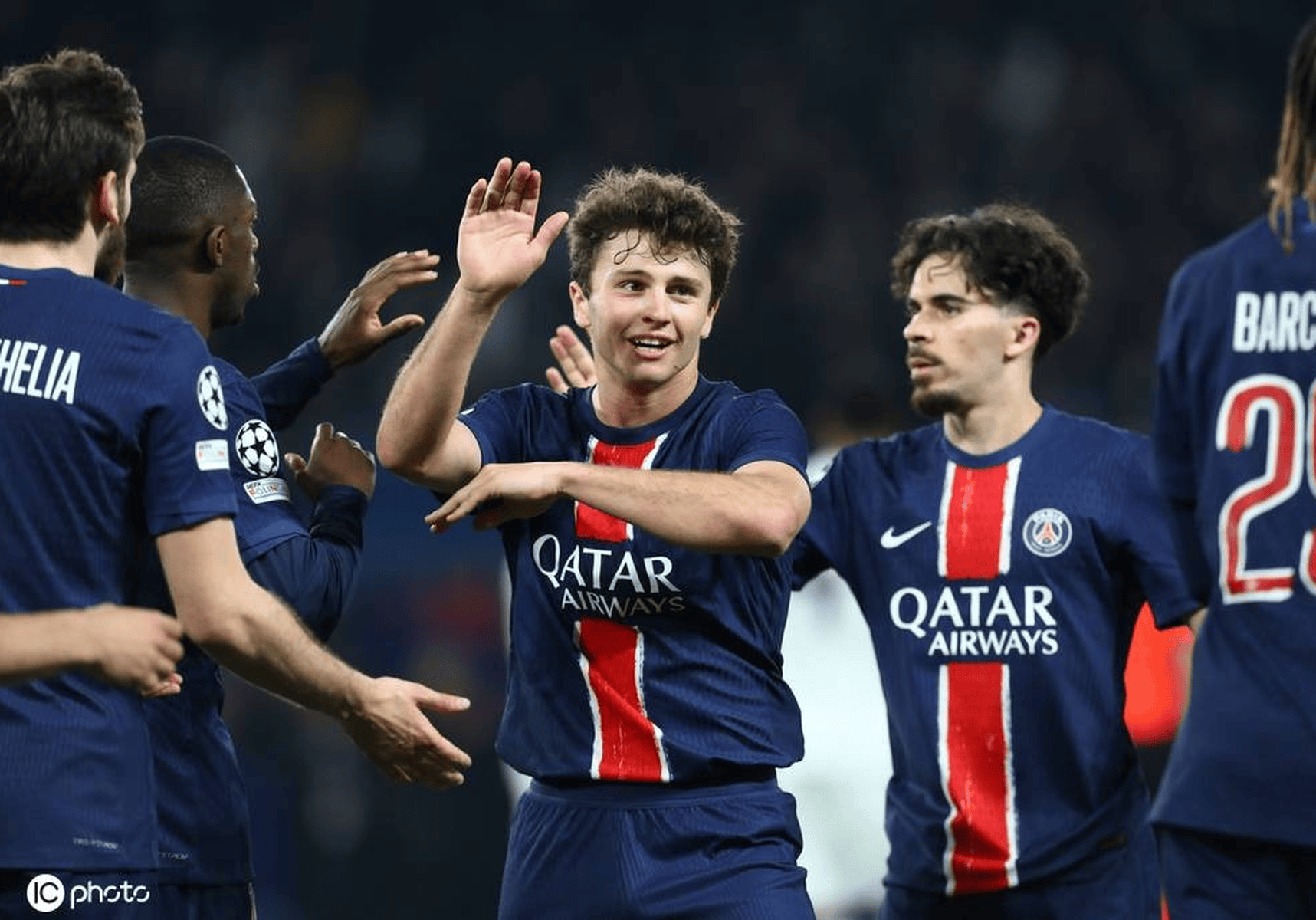 巴黎圣日耳曼连胜确保小组第一的简单介绍