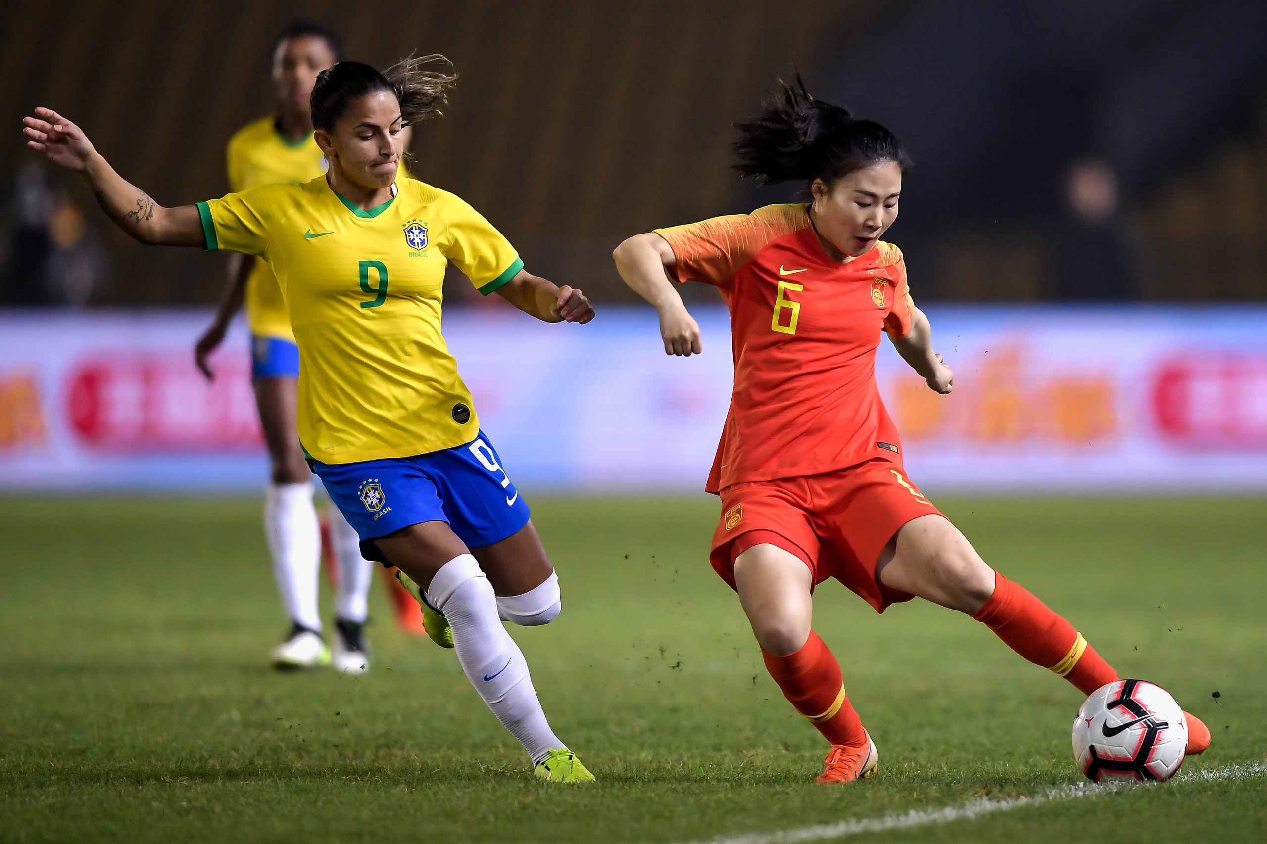 科威特女足超级杯强势涌现，新霸主登顶