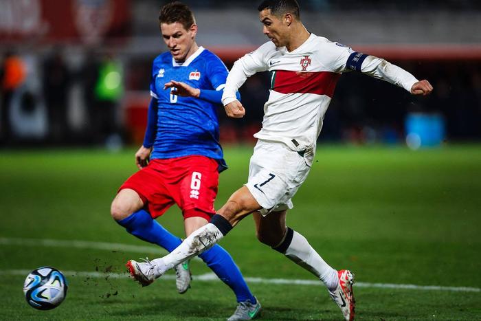 开云体育-葡萄牙足球队防守出色，顽强抵挡攻击的简单介绍