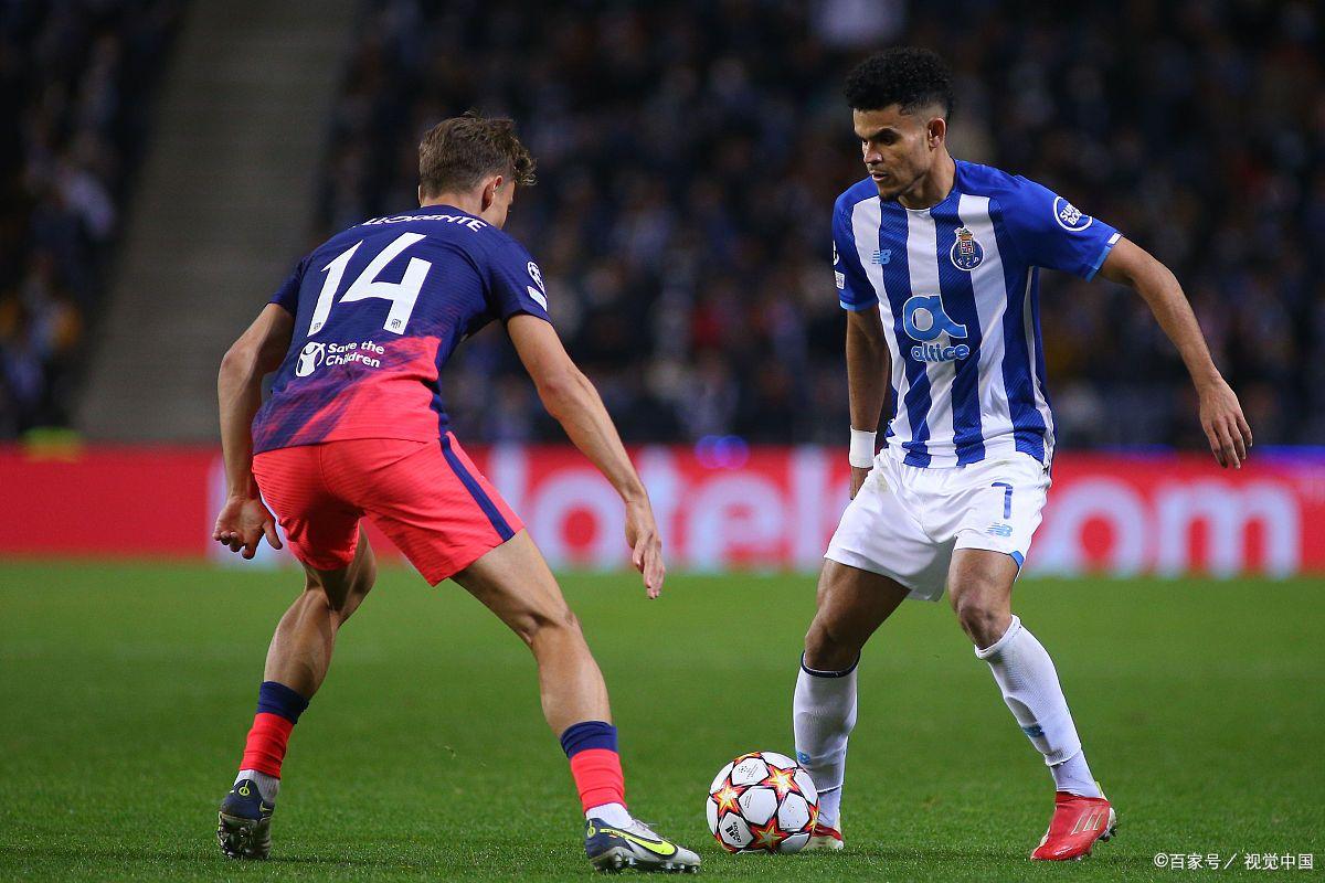 关于罗马战胜波尔图，取得重要胜利谋求晋级的信息