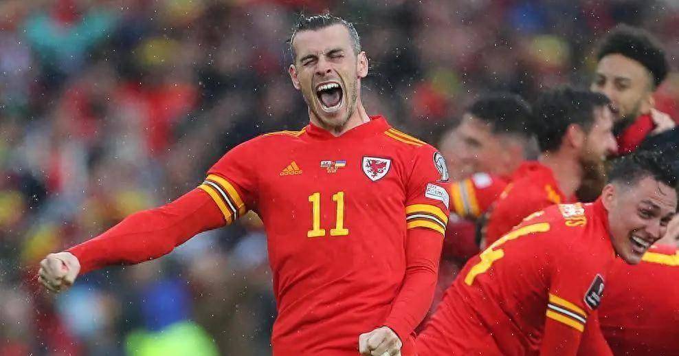 球员们意气风发，欧预赛中梦幻逆袭取胜