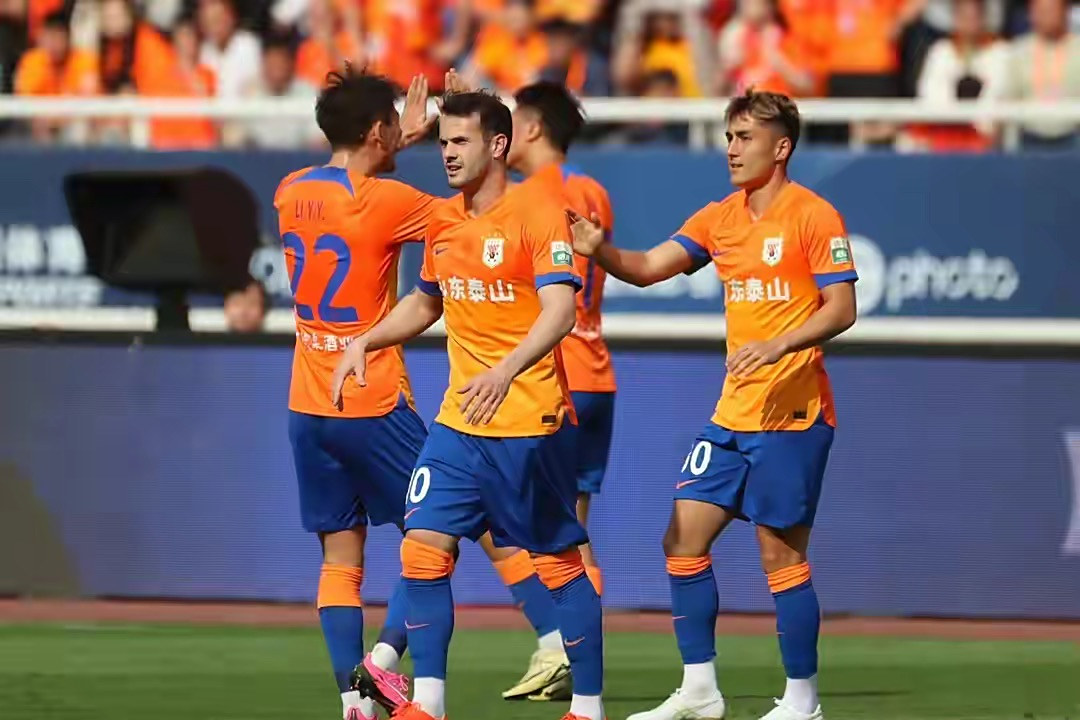 关于火爆对抗！球队实力大比拼谁能称霸！的信息