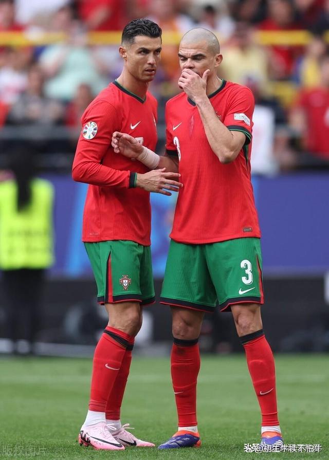 捷克联赛新赛季拉开帷幕，新军崛起