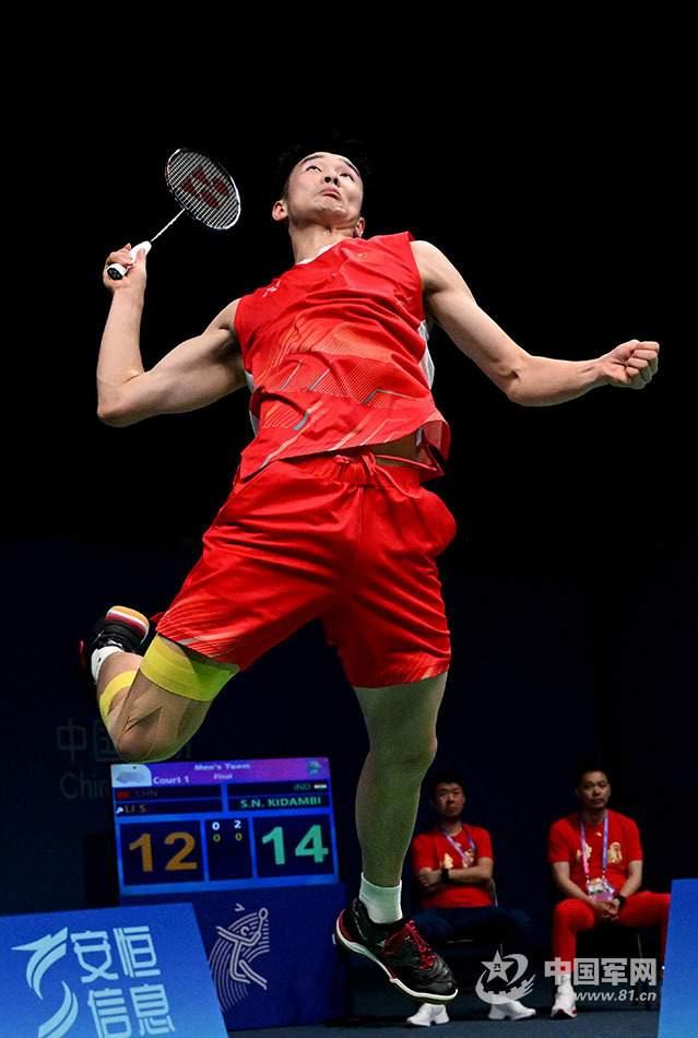 印度羽毛球选手无往不利，夺得冠军头衔的简单介绍