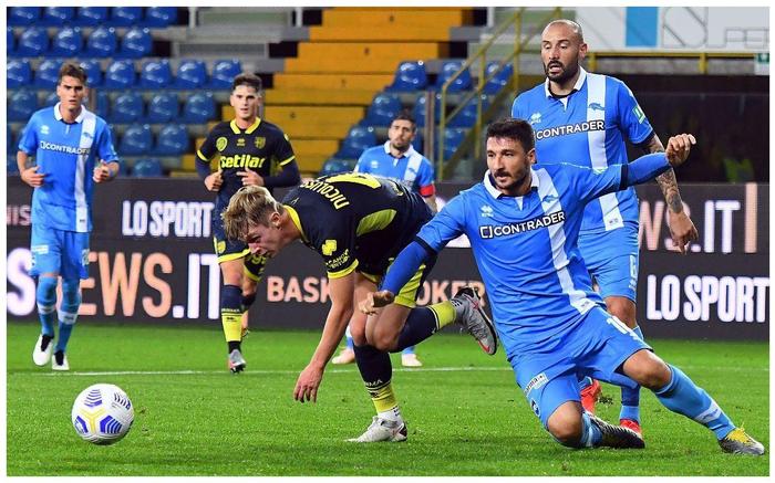 开云体育在线-白俄罗斯击败对手，锁定欧锦赛强名额