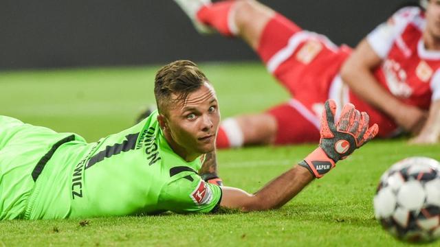 柏林联队后防失误频频,需调整战术的简单介绍 柏林联队后防失误频频,需调整战术的简单介绍