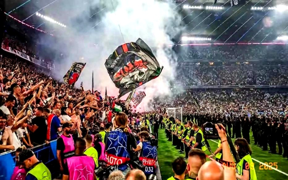 开云APP-超级杯赛大战即将上演球迷期待