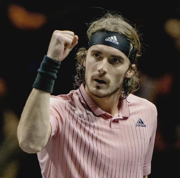 T1横扫V5，Keria关键团战开团秒人激烈交锋成都决赛之夜，强势挺进下一轮的简单介绍