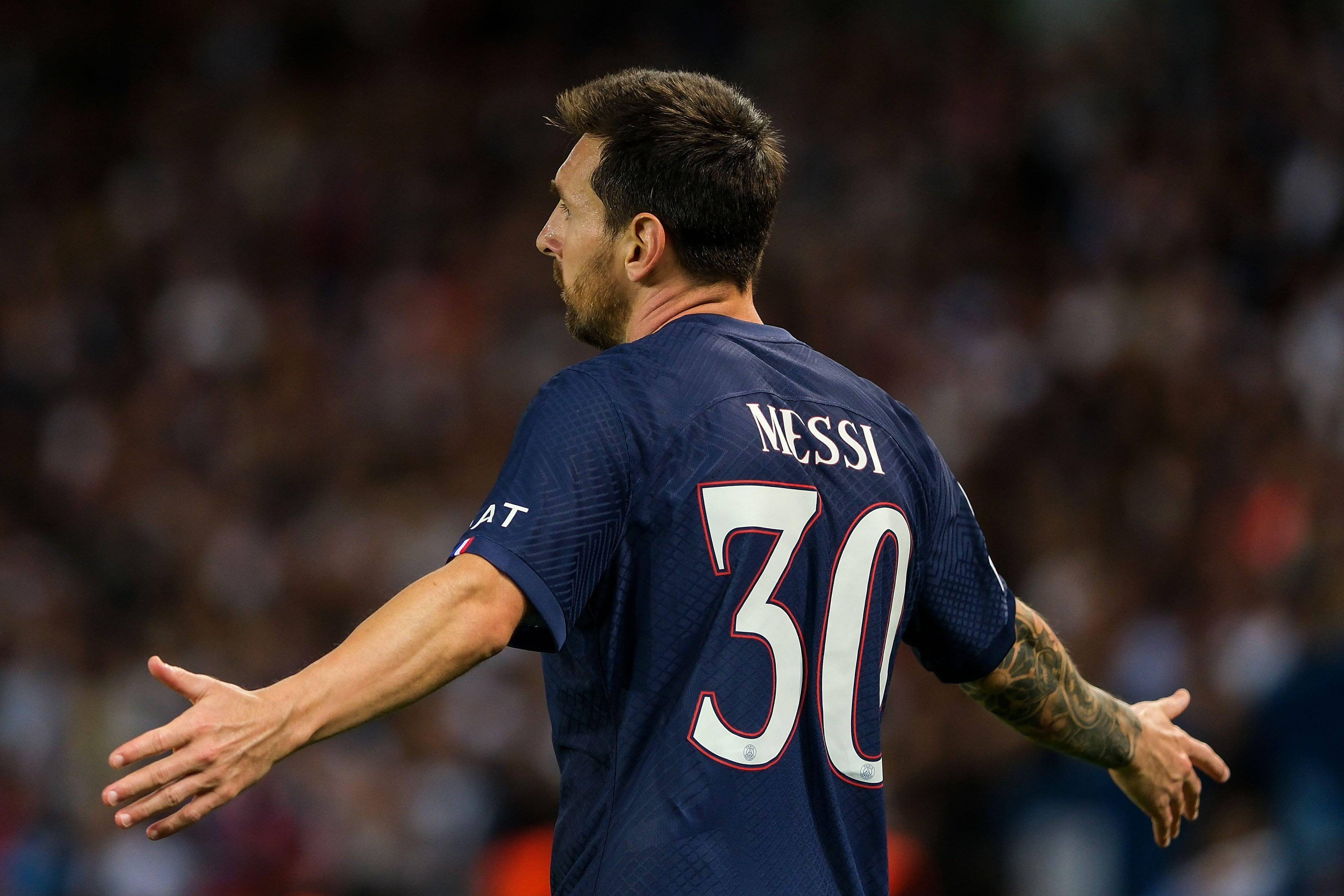 梅西PK内马尔！巴黎豪门争夺冠军的简单介绍