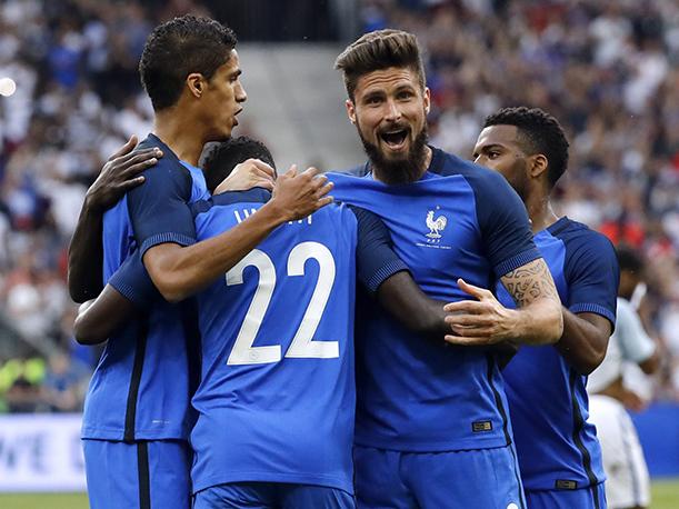 开云体育-秘鲁后卫受邀加盟法国甲级联赛